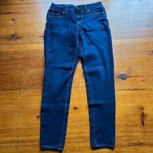 Miss Poured In Blue skinny jeans